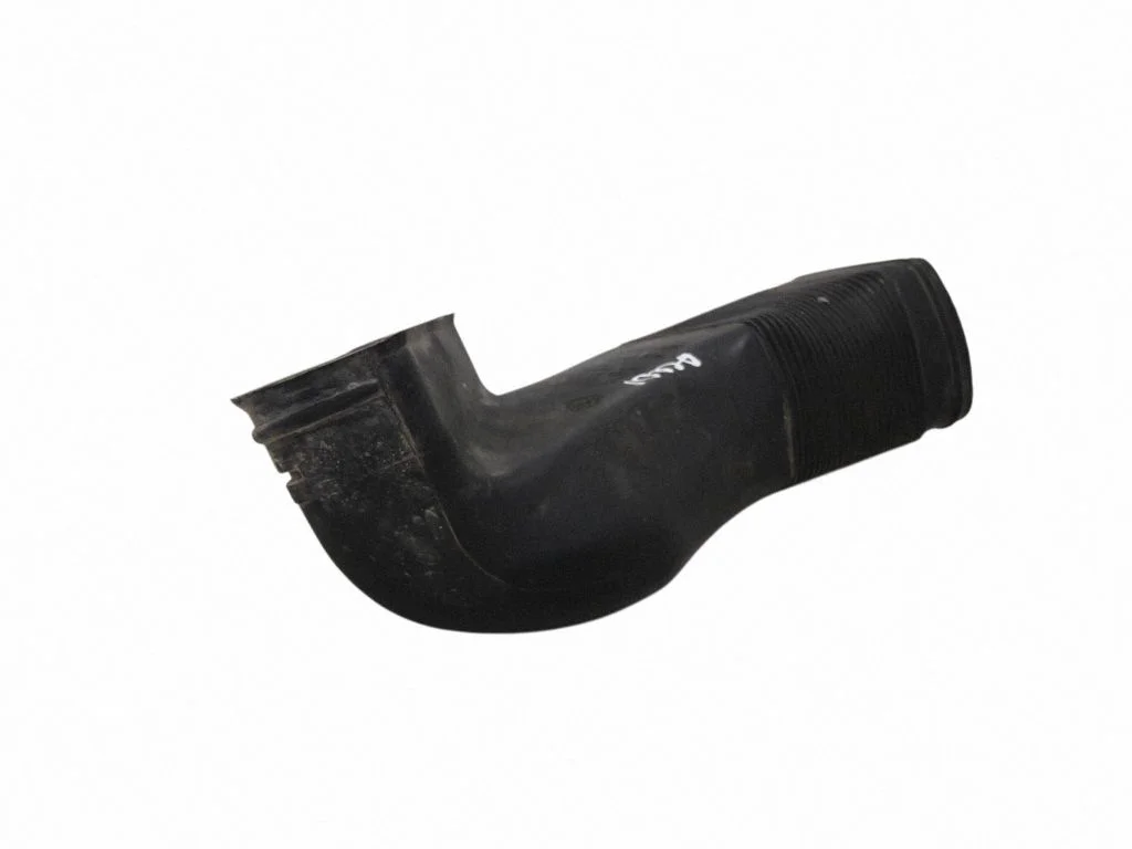 Air intake duct part 8D0129617E