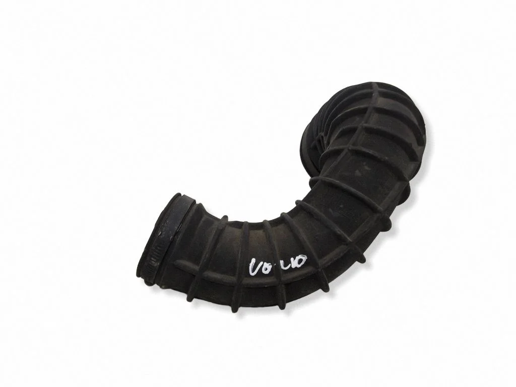 Air intake hose/pipe 08634143