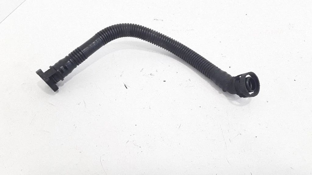 Karteri ventilatsiooni voolik – BMW 3-seeria E90 E91 (2005-2012)