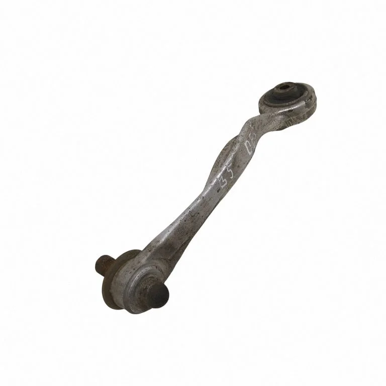 Front control arm – right