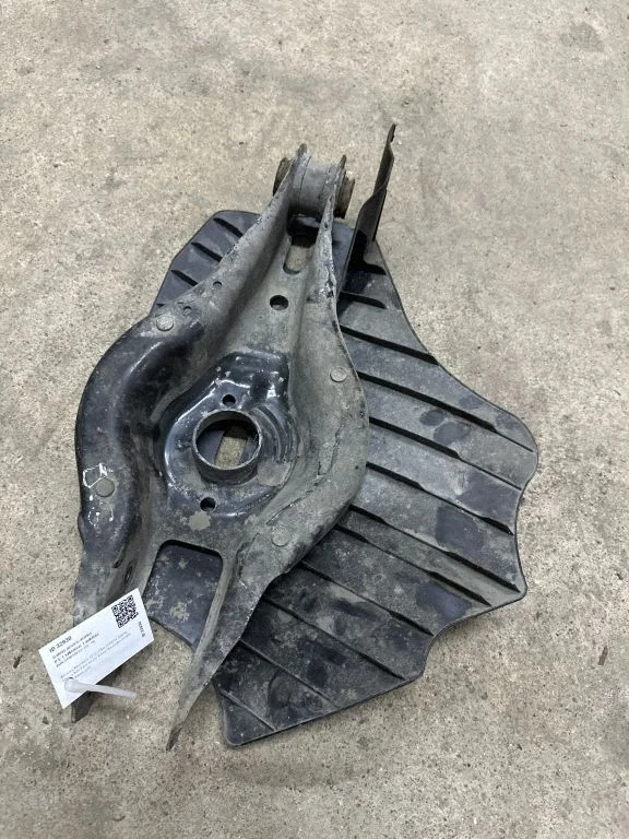Tagumine ülemine õõtshoob 22272666