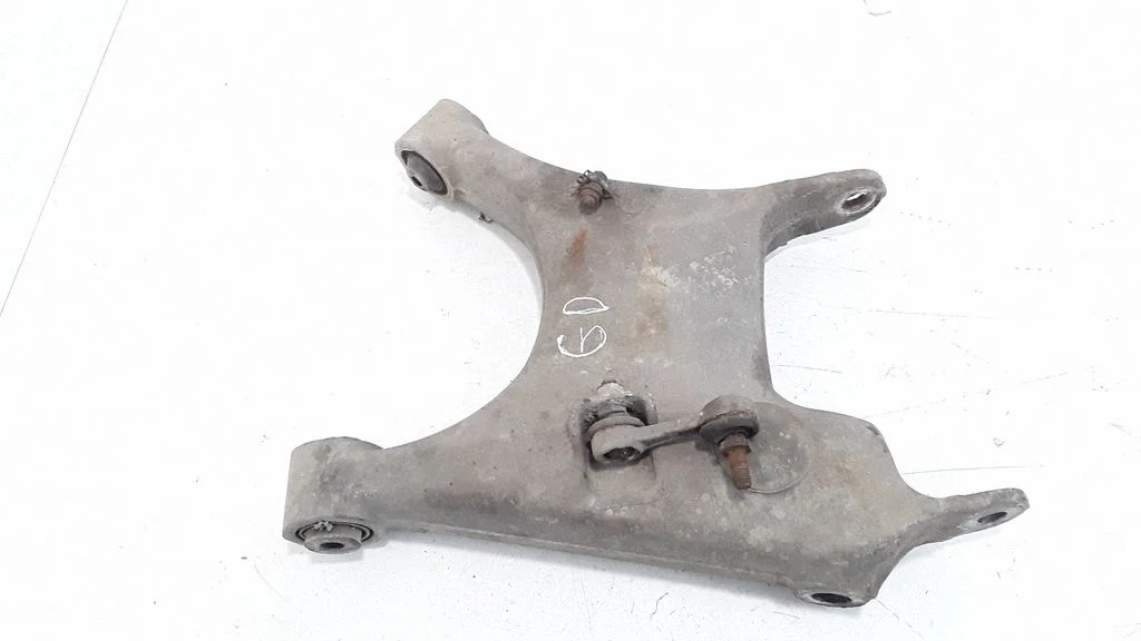 Tagumine ülemine õõtshoob 1091486