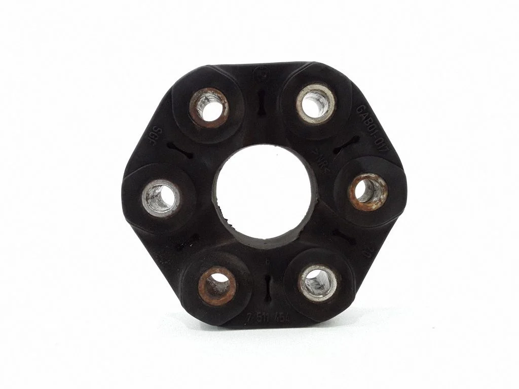 Rear prop shaft donut coupling/joint 7511454