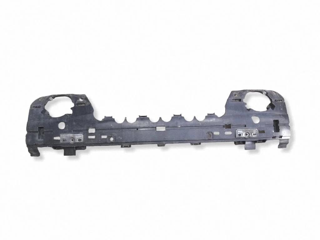 Front bumper mounting bracket 9178213