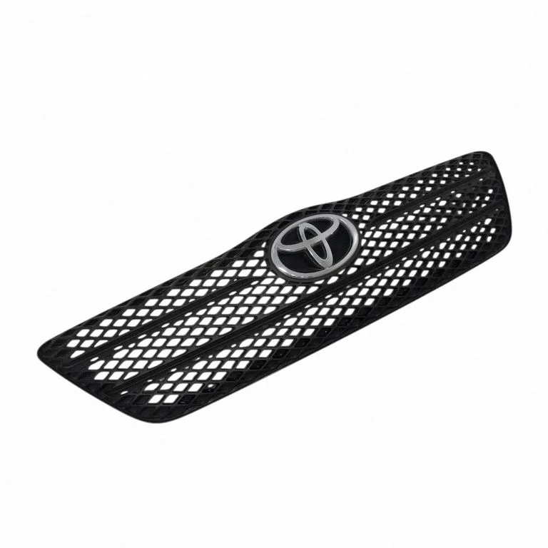Front bumper upper radiator grill 5311102150