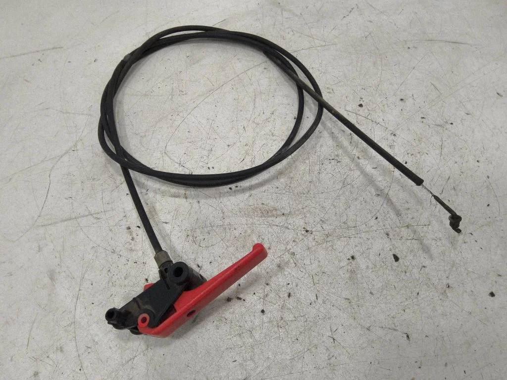 Engine bonnet/hood lock release cable – front