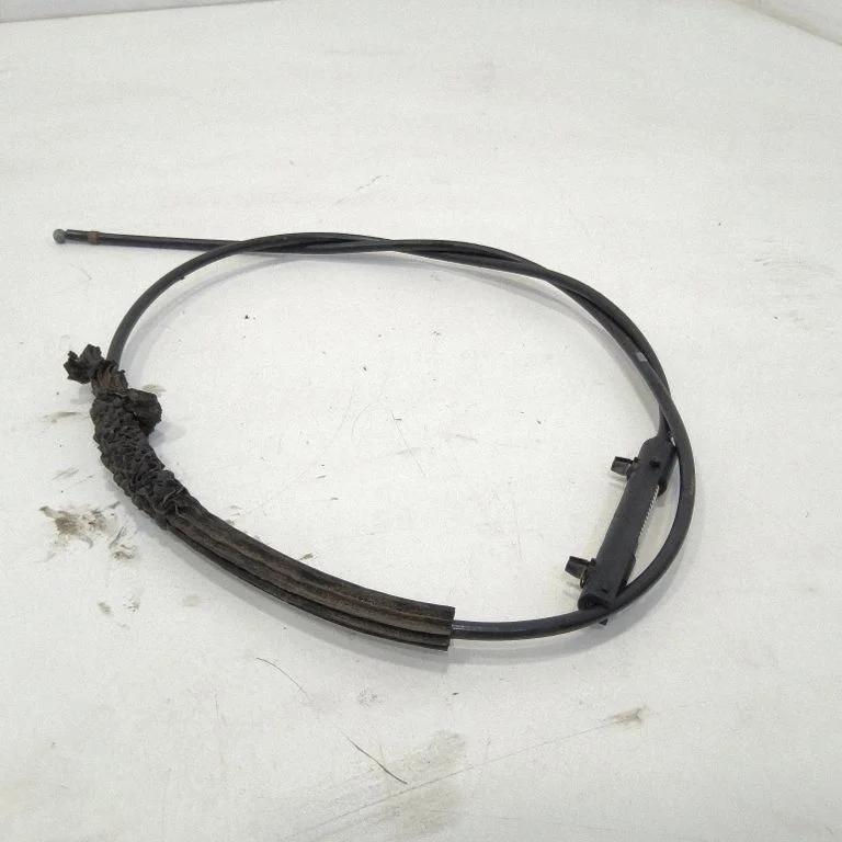 Engine bonnet/hood lock release cable – front