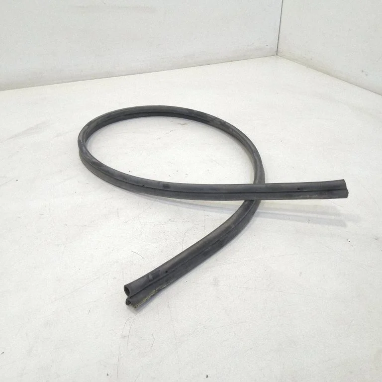 Engine compartment rubber – front
