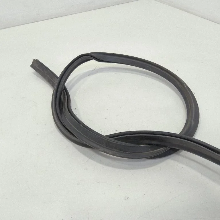Engine compartment rubber – front