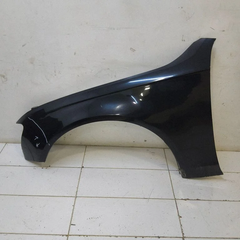 Fender – front left