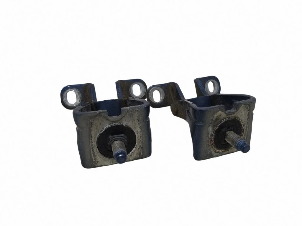 Tailgate/trunk/boot hinge – rear