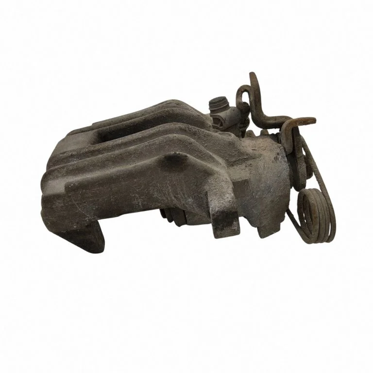 Tagumine pidurisadul – tagumine vasak