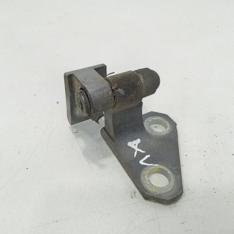 Front door upper hinge – front left