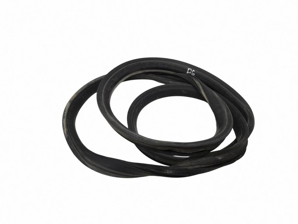 Tagaukse tihend (kere pool) – tagumine parem