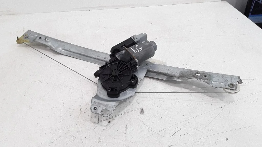 Rear door window regulator motor 401786A8