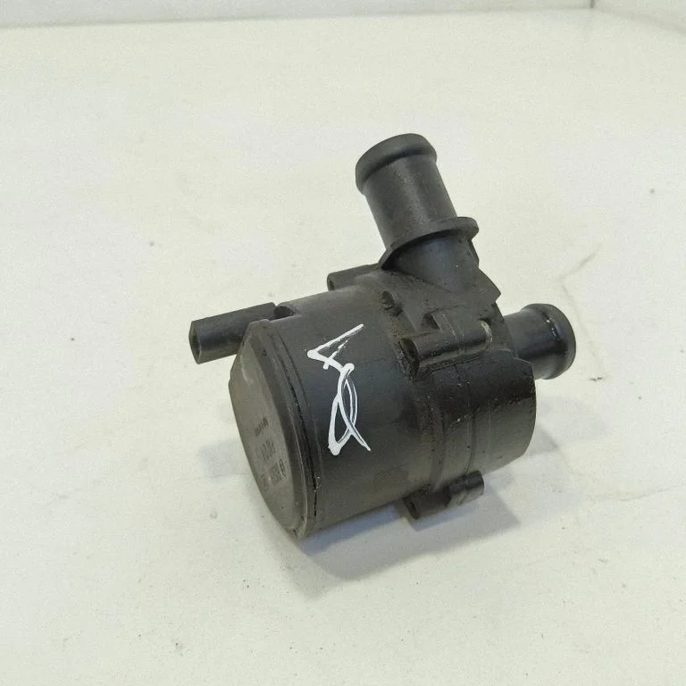 Electric auxiliary coolant/water pump – Seat Leon (5F) (2012-2019)