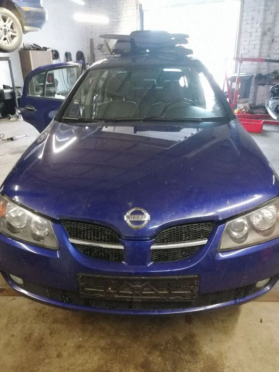Nissan Almera