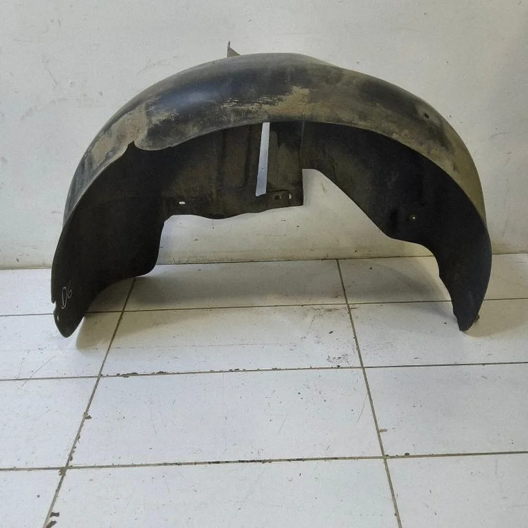 Rear arch fender liner splash guards – rear right