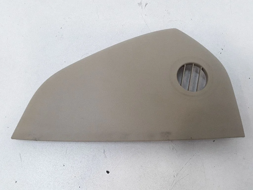 Panel deski rozdzielczej (boczny) 4F0057086C