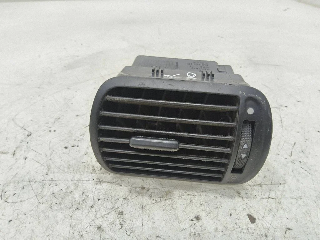 Dashboard side air vent grill/cover trim – Seat Toledo II (1M) (1998-2006)