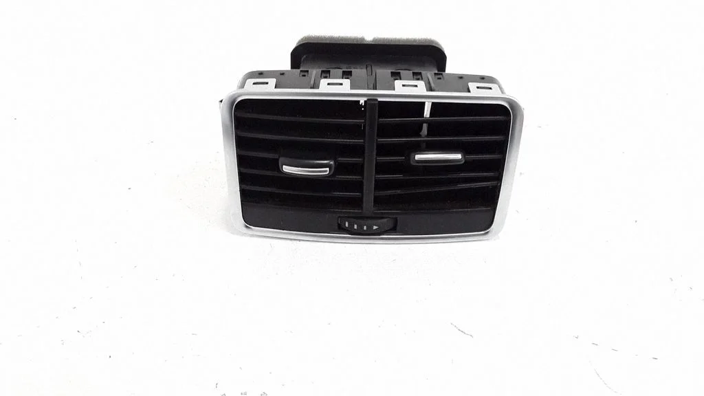 Rear air vent grill 4F0819203