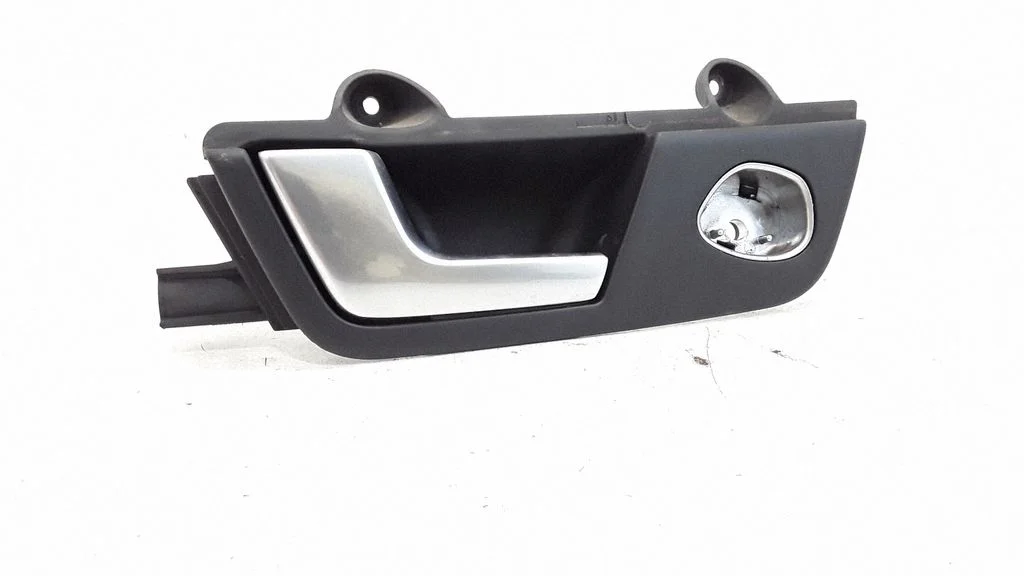 Rear door interior handle trim – Audi A4 S4 B6 8E 8H (2001-2005)