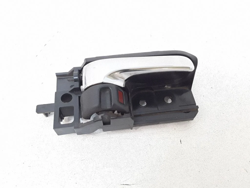 Rear door interior handle trim – Toyota Avensis T250 (2006-2009)