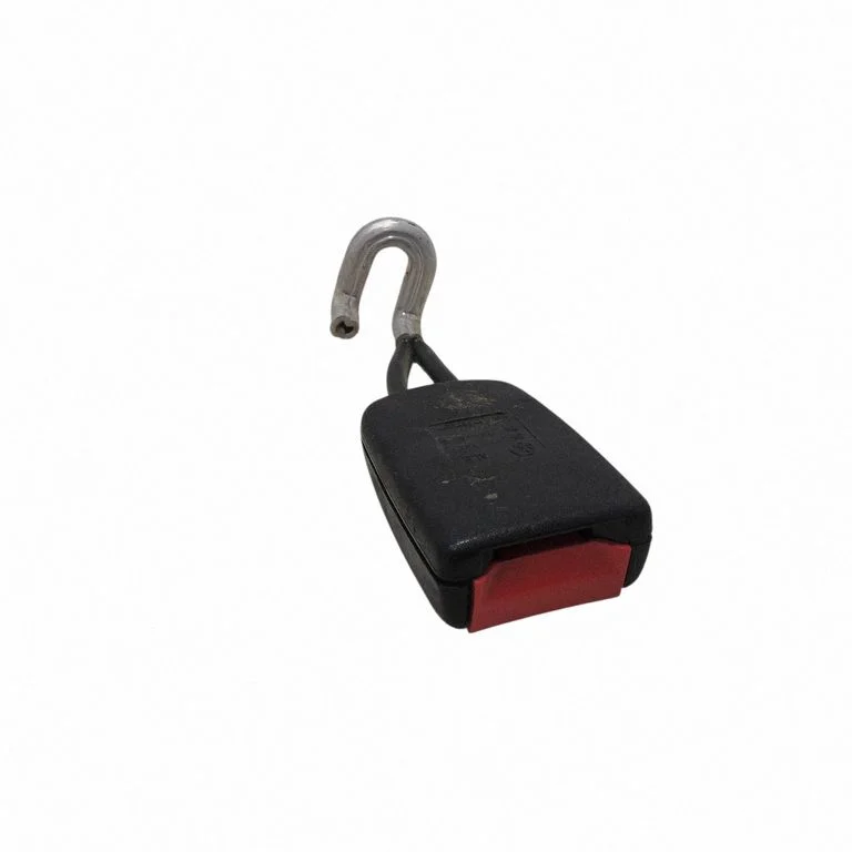 Tagumise turvavöö pannal – tagumine