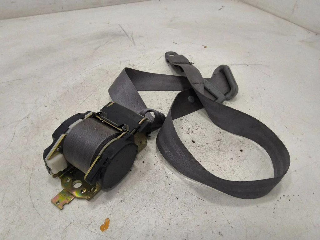 Rear seatbelt 550268200