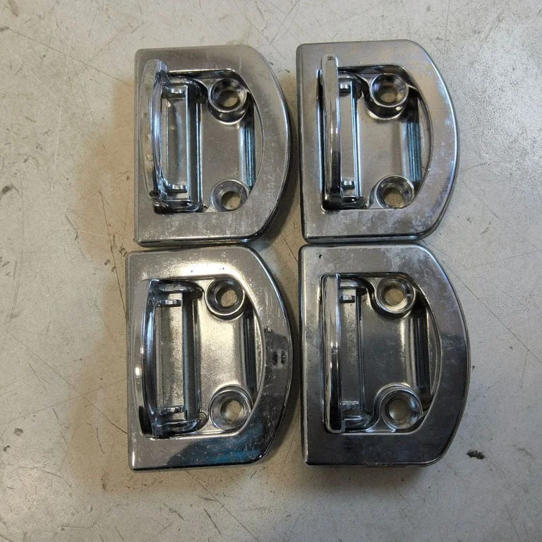 Kinnituskonks / -aas 1K0864203