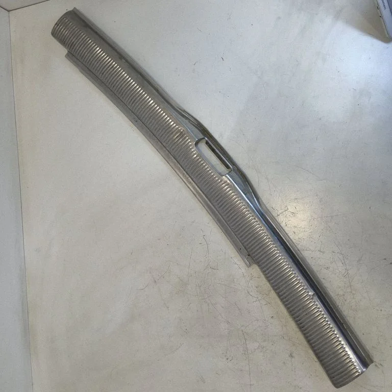 Trunk/boot sill cover protection – Volkswagen Passat B5.5 (2001-2005)
