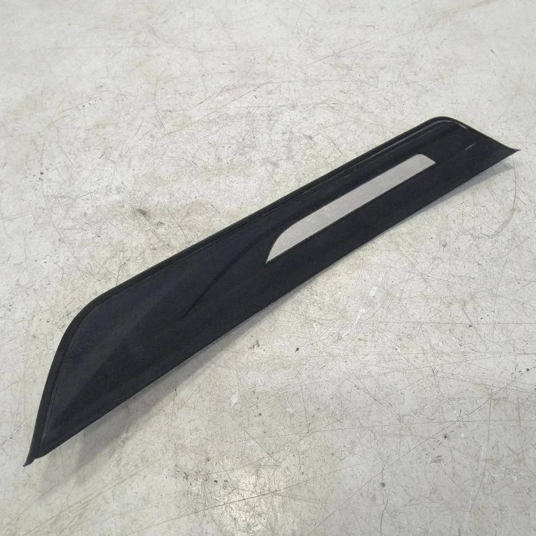 Rear sill trim cover 57550913