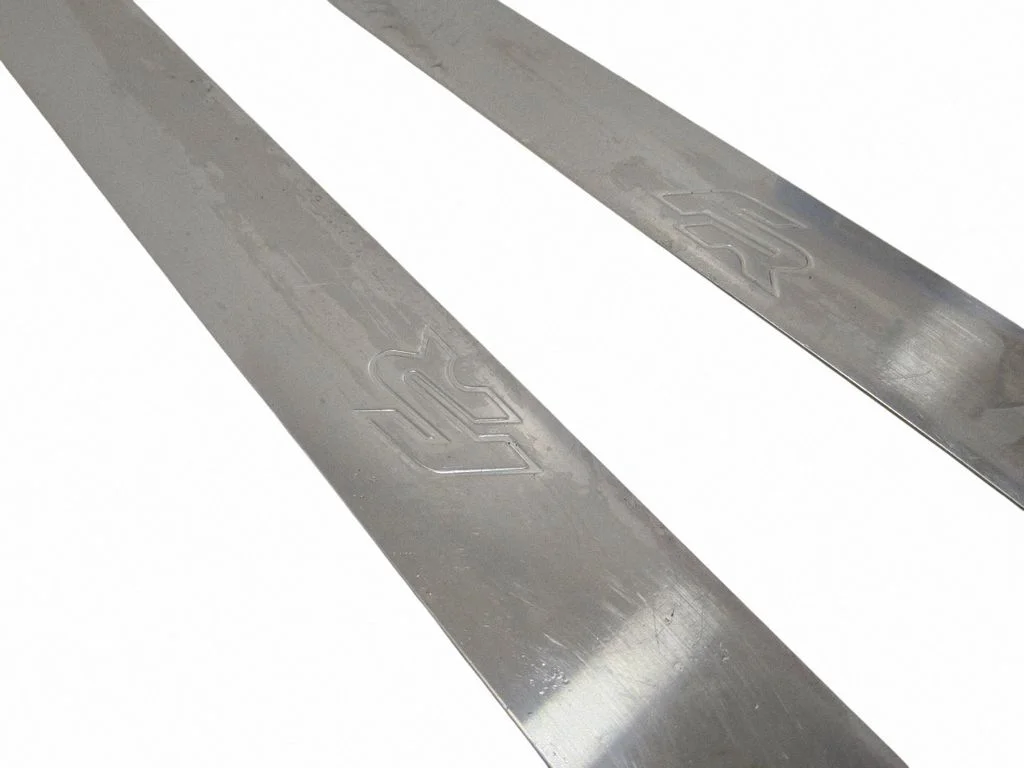 Front sill trim cover