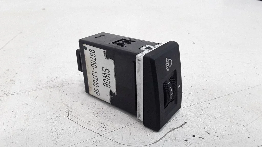 Headlight level height control switch 937001J7009P