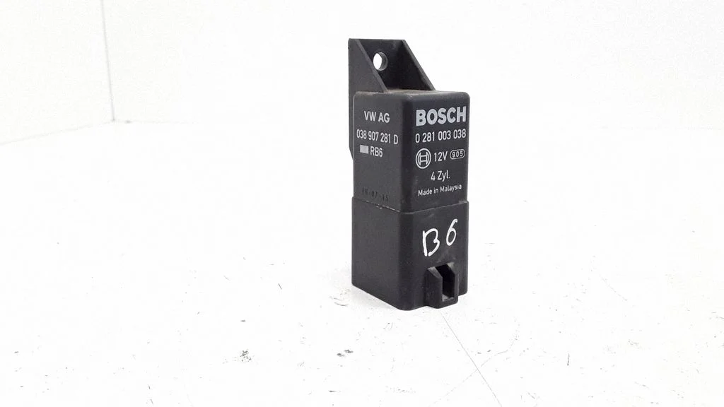 Glow plug pre-heat relay