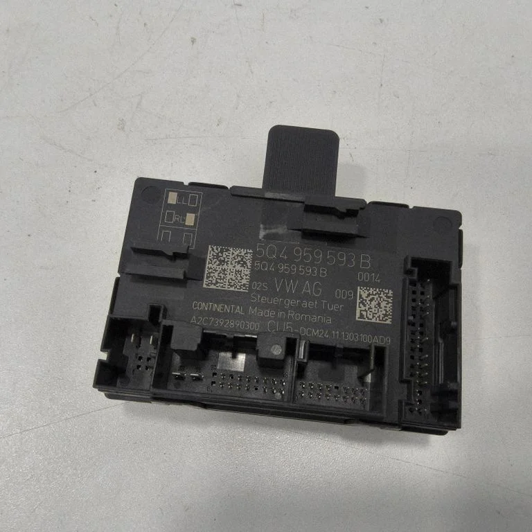 Door control unit/module 5Q4959593B