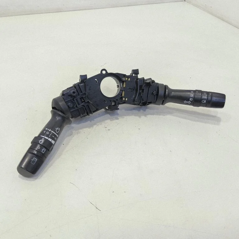 Wiper turn signal indicator stalk/switch 3753MA2210