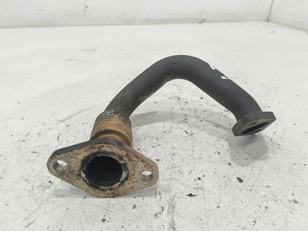 EGR valve line/pipe/hose – front