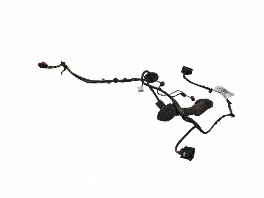 Aizmugurējo durvju vadu instalācija – Ford S-MAX (2006-2015)