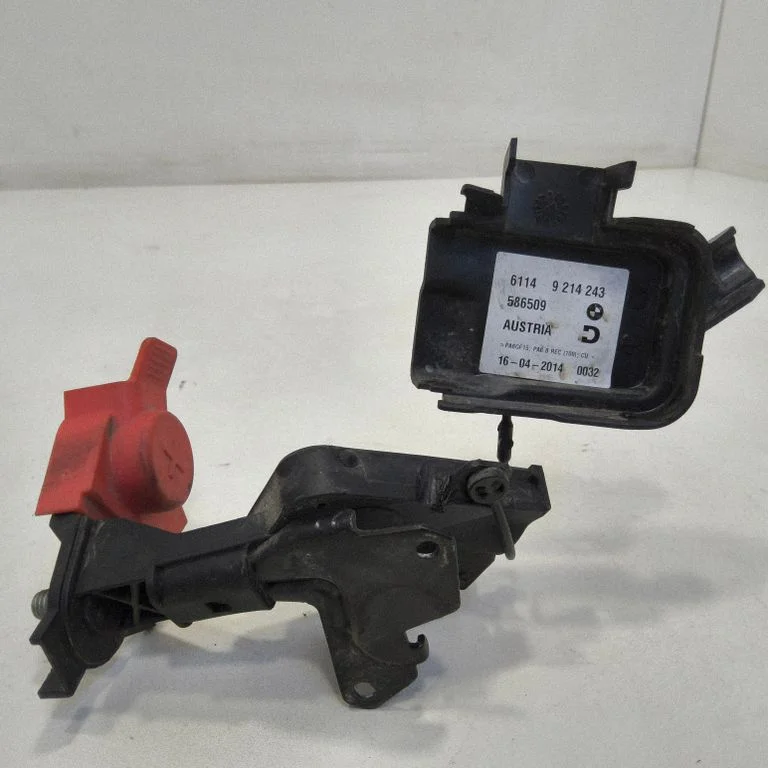 Positive cable (battery) 61149214243