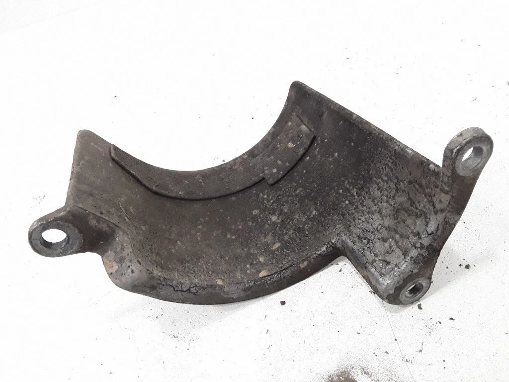 Eesmise vedrustuse põhjakaitse – Volkswagen Passat B5 (1997-2000)