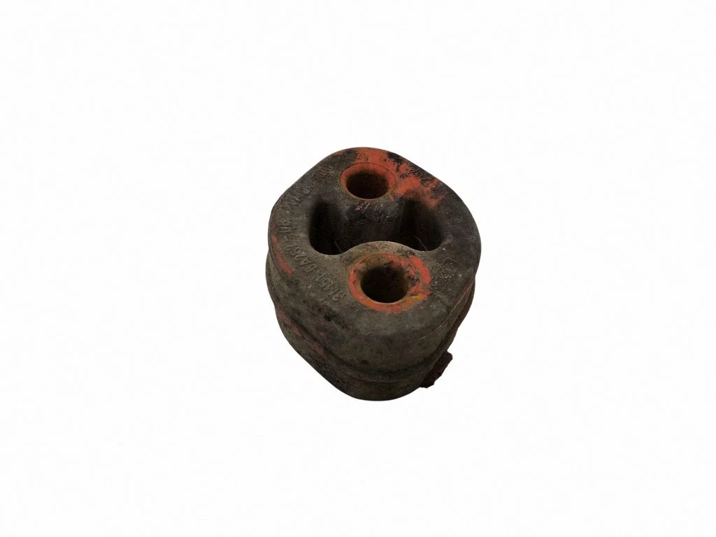 Muffler mount bracket/holder