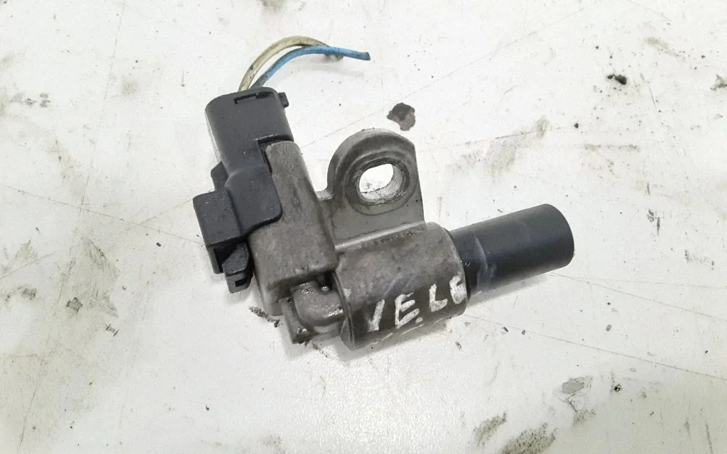Camshaft position sensor 9645844080