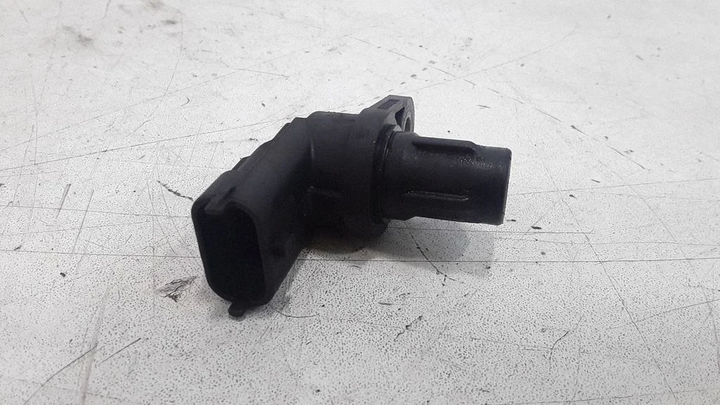 Camshaft position sensor