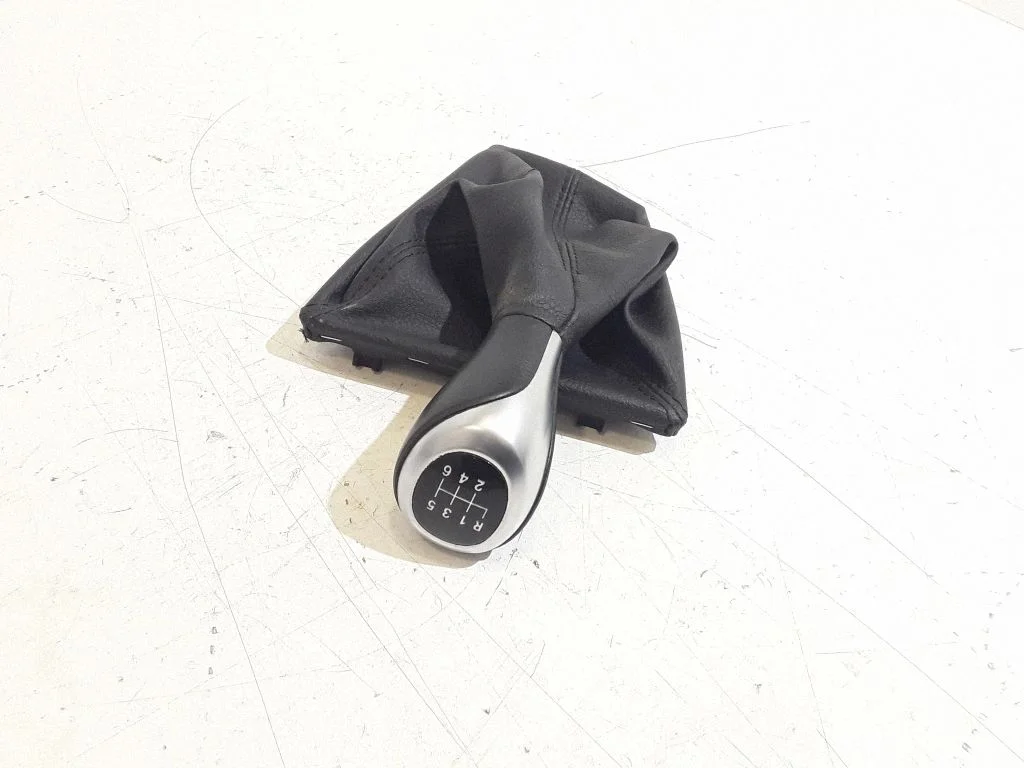 Gear lever shifter trim leather/knob
