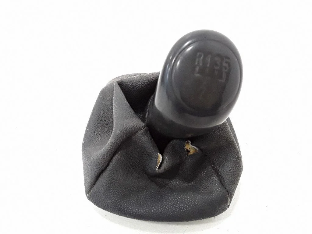 Gear lever shifter trim leather/knob
