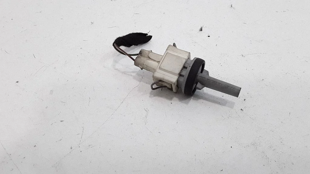 Salona temperatūras sensors 4A0920539A