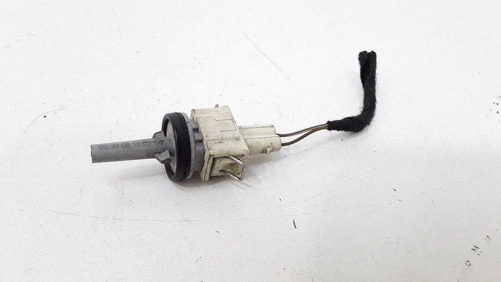 Interior temperature sensor 4A0820539