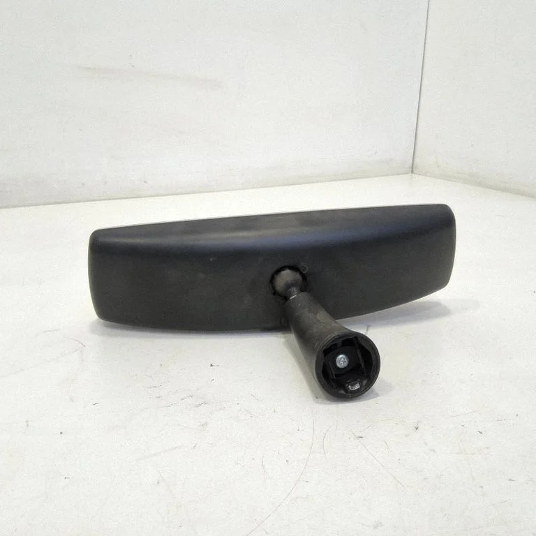 Rear view mirror (interior) 010783