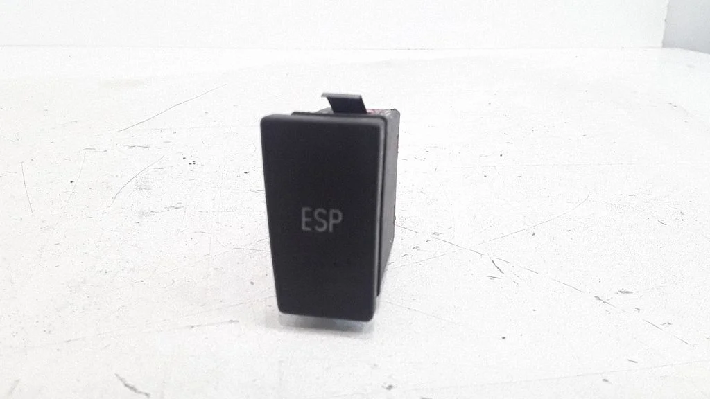ESP (stabilumo sistemos) jungtukas